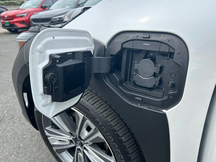 Used 2023 Subaru Solterra AWD image 71