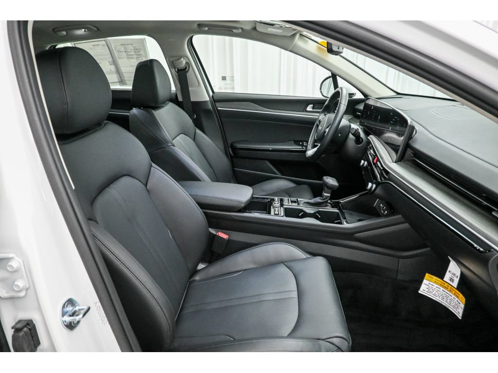 Certified 2025 Kia K5 EX FWD image 18