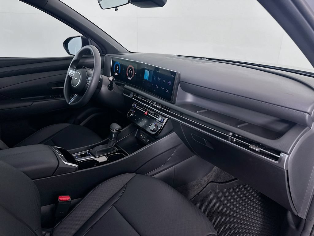 Certified 2026 Hyundai Santa Cruz SEL FWD image 25