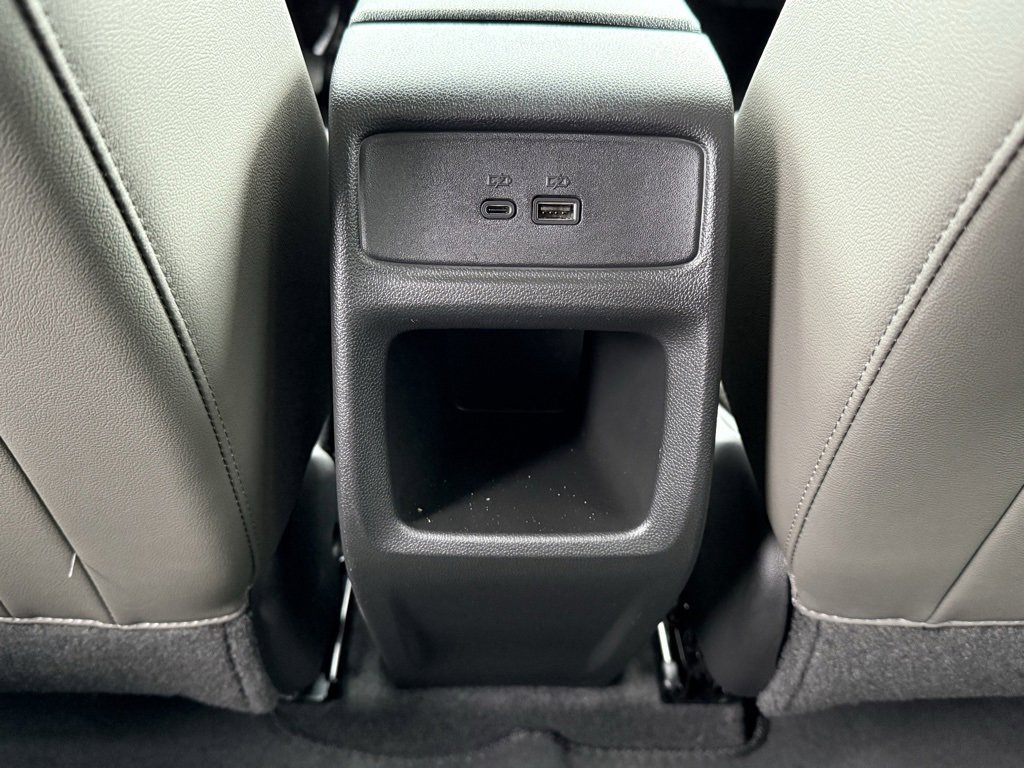 Used 2025 Chevrolet Trax ACTIV w/ Driver Confidence Package image 35