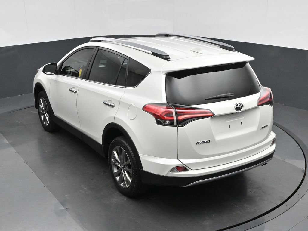 Used 2018 Toyota RAV4 Limited image 61