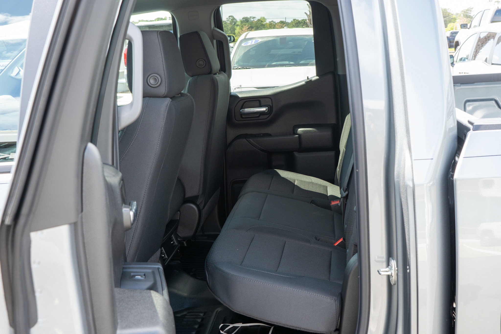 New 2026 GMC Sierra 1500 Pro w/ Pro Value Package AWD/4WD image 18