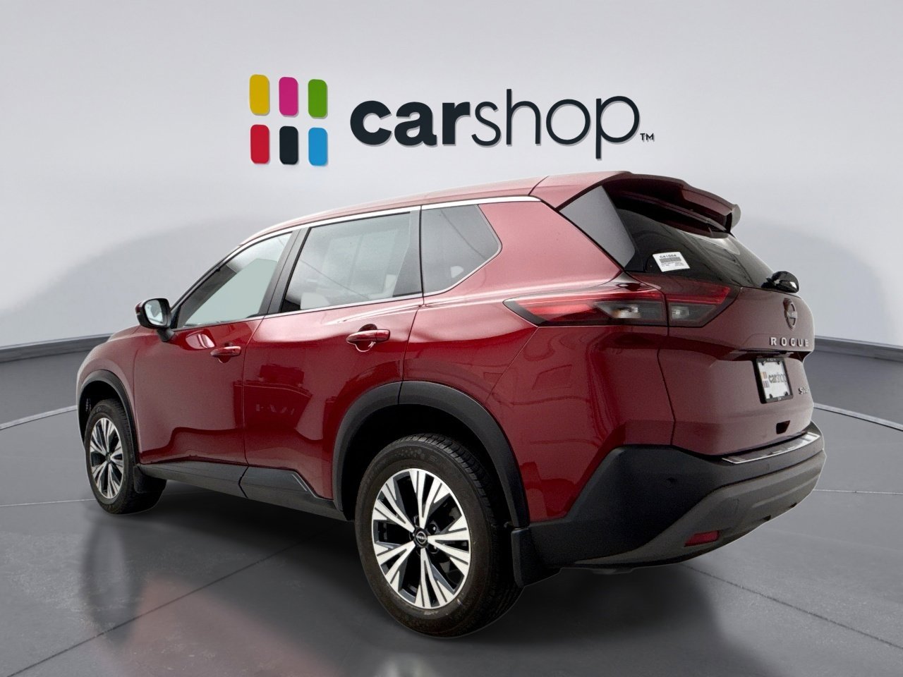 Used 2023 Nissan Rogue SV image 3