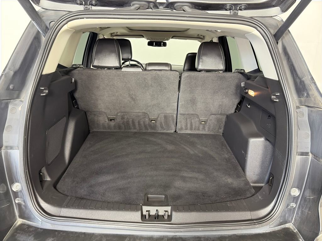 Certified 2019 Ford Escape Titanium AWD/4WD image 27