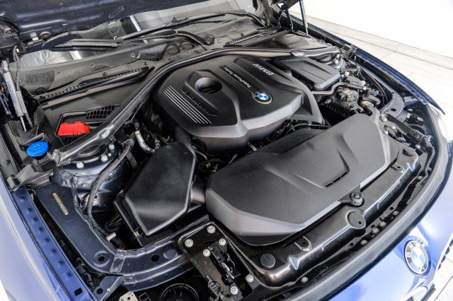 Used 2017 BMW 330i xDrive Sedan AWD/4WD image 70