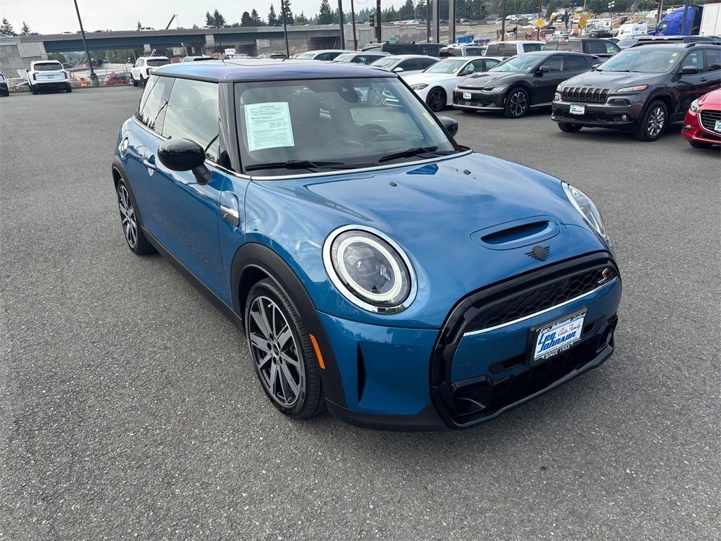 Used 2023 MINI Cooper S image 3