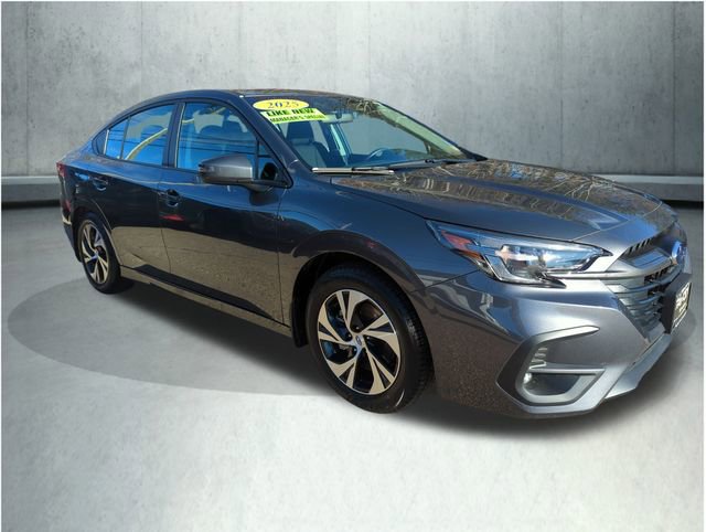 Used 2025 Subaru Legacy Premium image 7
