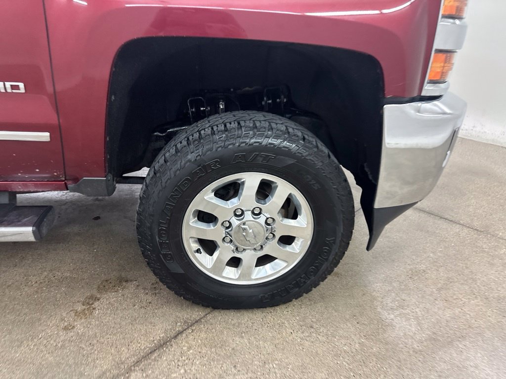 Used 2015 Chevrolet Silverado 2500 LTZ w/ Duramax Plus Package AWD/4WD image 15