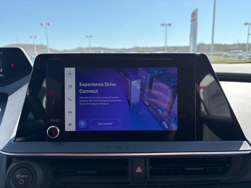 Used 2024 Toyota Prius LE FWD image 25