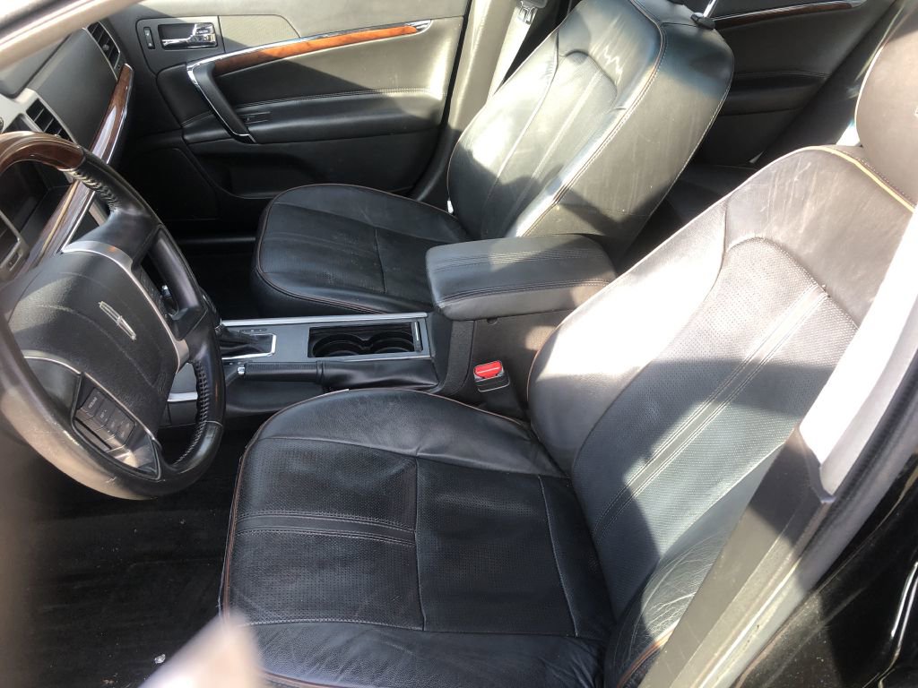 Used 2012 Lincoln MKZ image 22