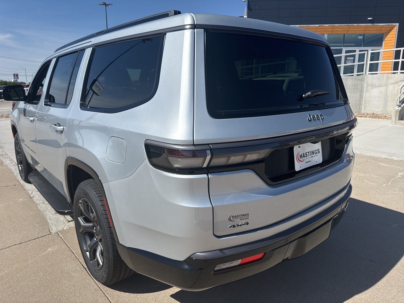 New 2026 Jeep Grand Wagoneer Limited AWD/4WD image 3