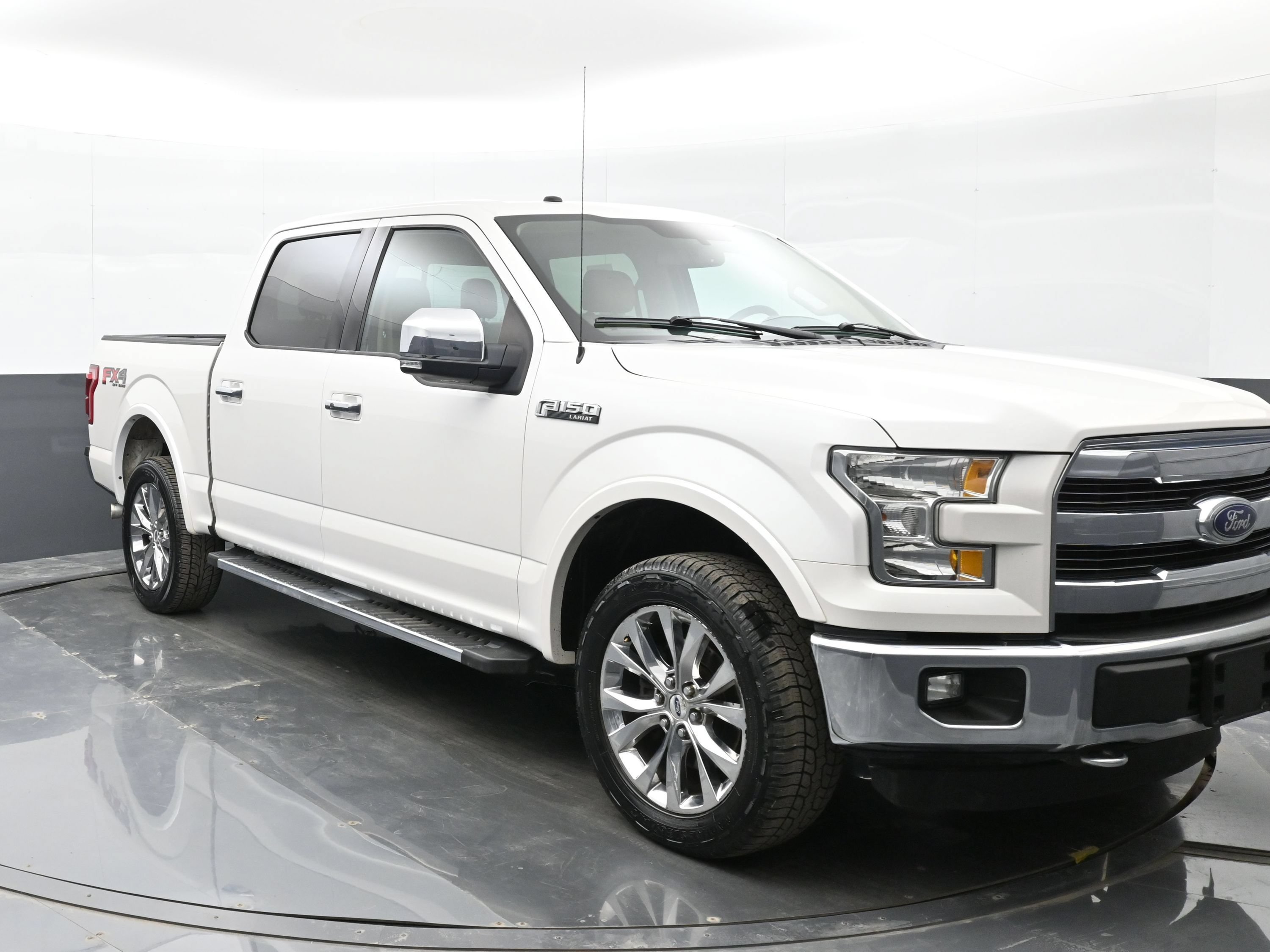 Used 2016 Ford F150 Lariat AWD/4WD image 8