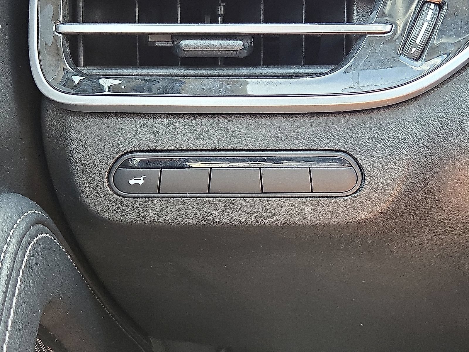 Used 2025 INFINITI QX60 Pure FWD image 26