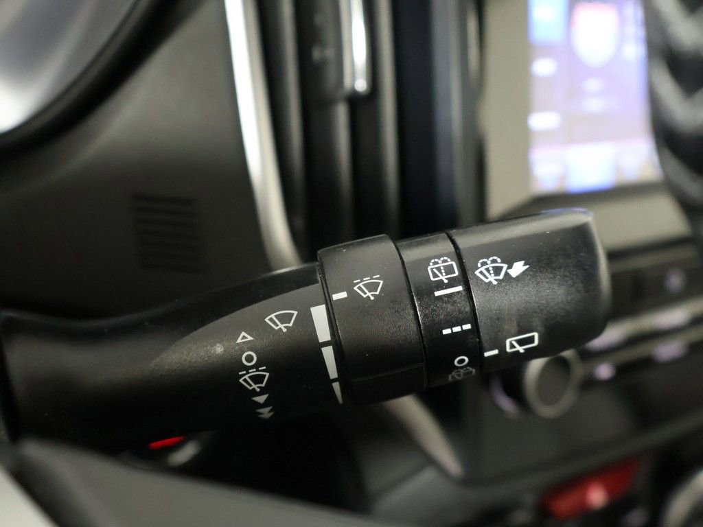 Used 2020 Subaru Forester Premium AWD/4WD image 40