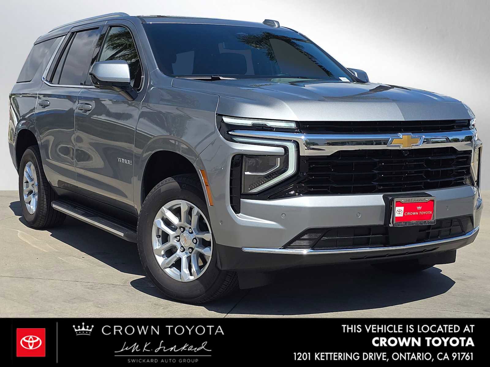 Used 2025 Chevrolet Tahoe LS AWD/4WD image 1