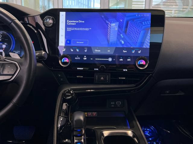 Used 2025 Lexus NX 350h AWD w/ Cold Area Package image 44