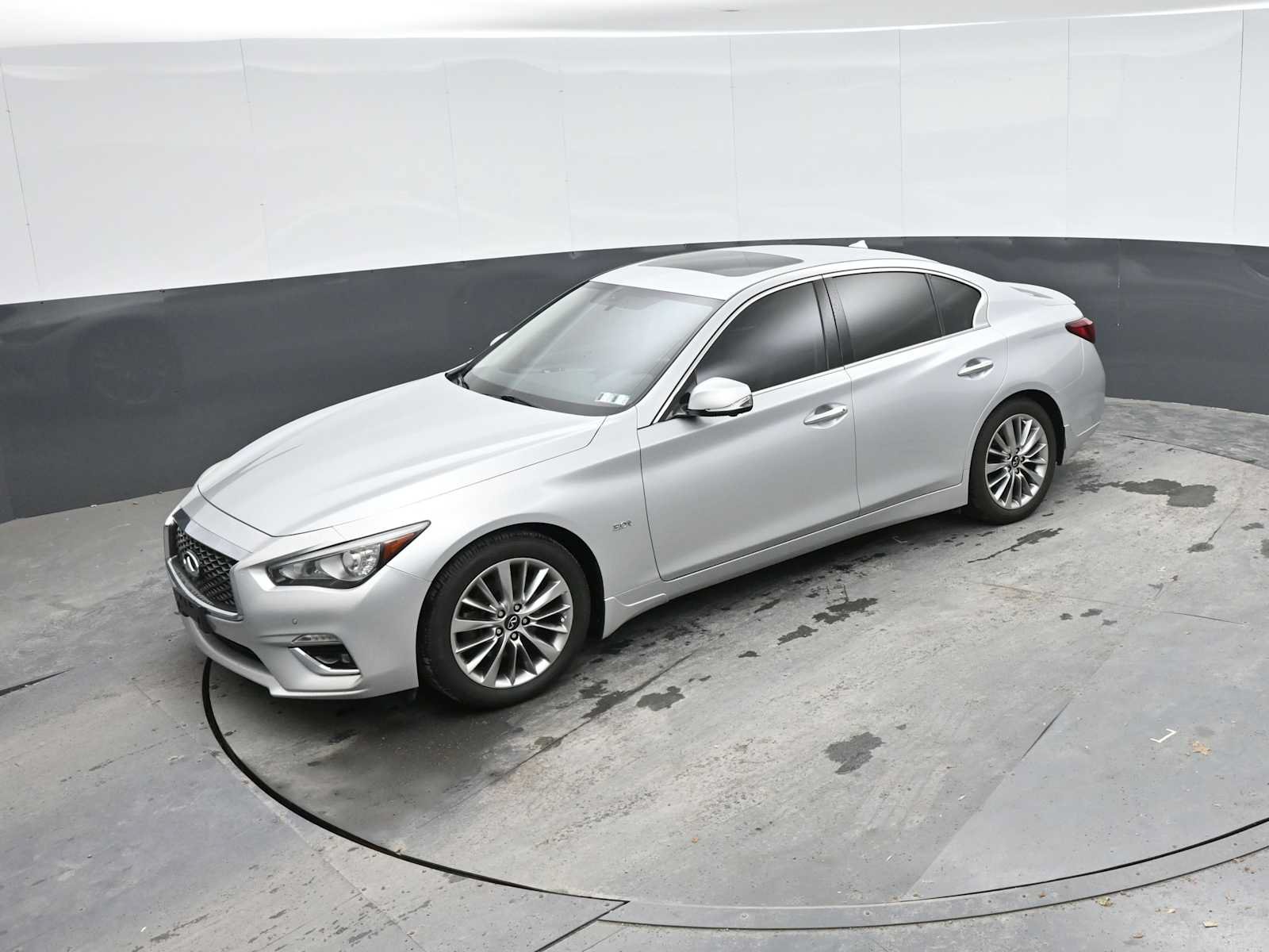 Used 2020 INFINITI Q50 Luxe w/ Essential Package (3.0T Luxe) AWD/4WD image 15