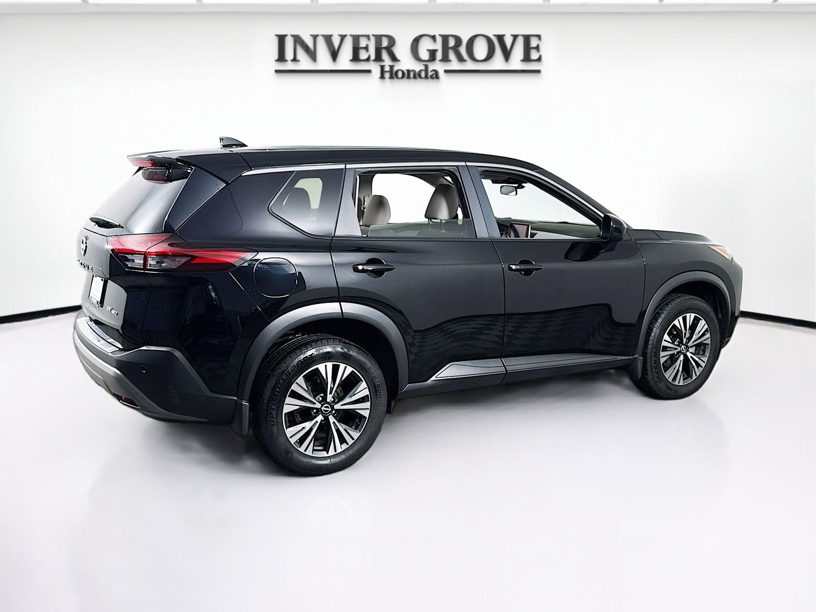 Used 2023 Nissan Rogue SV AWD/4WD image 5
