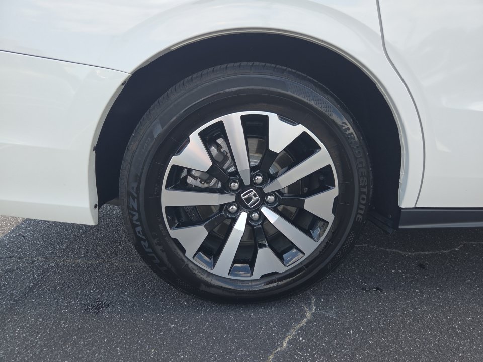 Used 2026 Honda Odyssey EX-L image 23