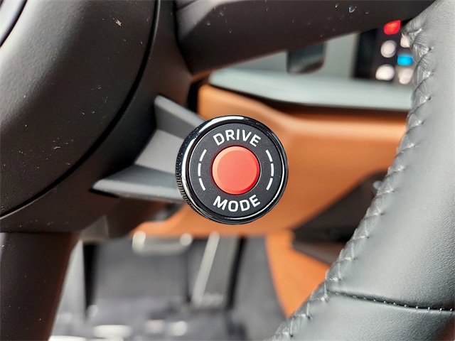 Used 2025 Porsche 911 Carrera image 29