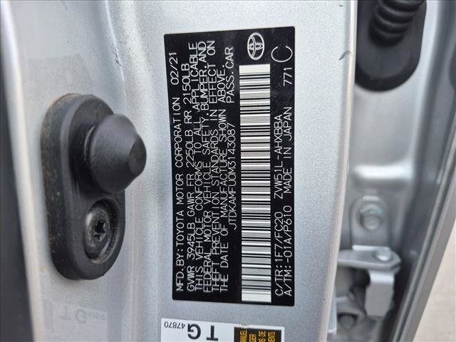 Used 2021 Toyota Prius L Eco FWD image 24
