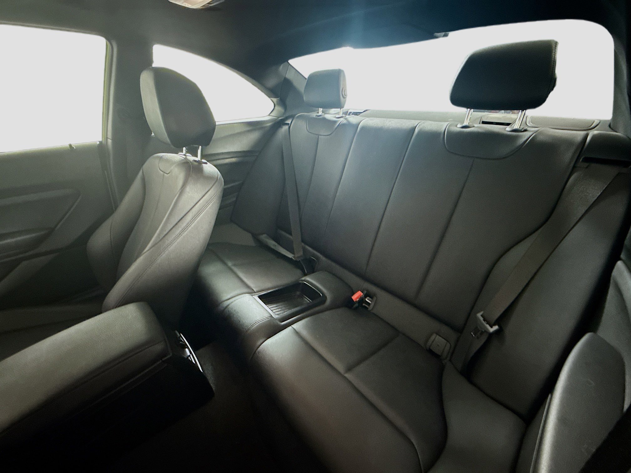 Used 2019 BMW 230i Coupe w/ Premium Package RWD image 25