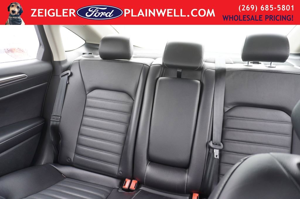 Used 2017 Ford Fusion Energi SE image 20