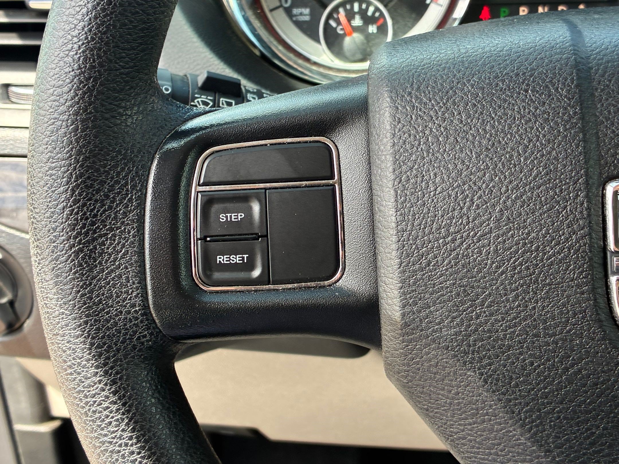 Used 2016 Dodge Grand Caravan SXT FWD image 20