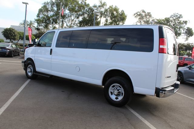 Used 2020 Chevrolet Express 3500 LT w/ LT Preferred Equipment Group RWD image 14