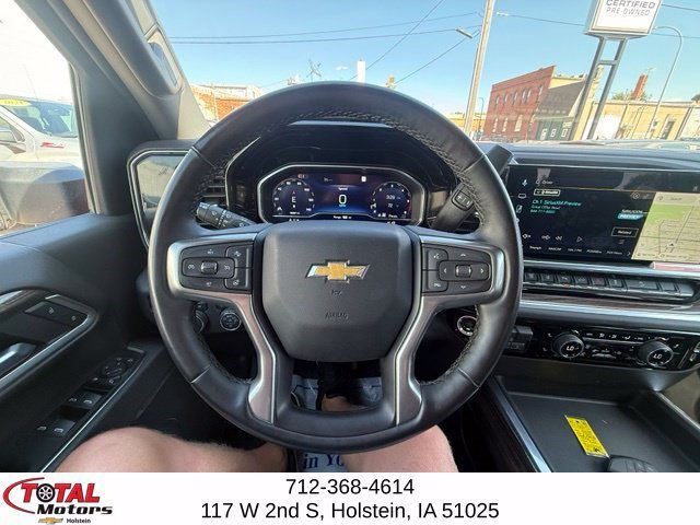 Used 2025 Chevrolet Silverado 2500 LT w/ Texas Edition AWD/4WD image 17