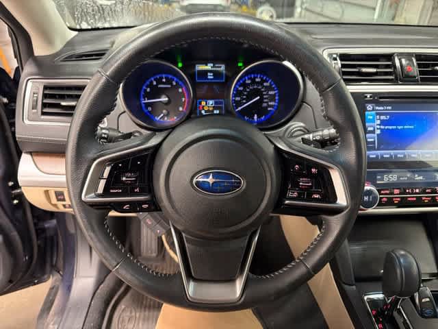 Used 2018 Subaru Outback 2.5i Limited AWD/4WD image 25