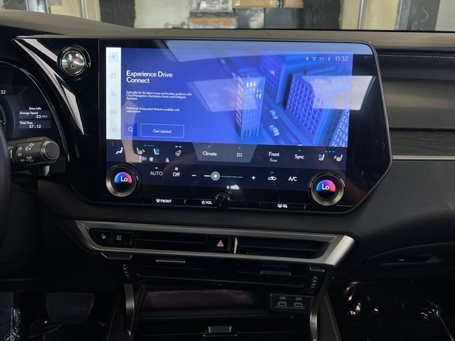 Used 2025 Lexus RX 450h AWD w/ Convenience Package image 44
