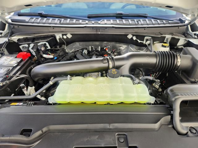 New 2026 Lincoln Navigator Reserve w/ Jet Appearance Package image 18