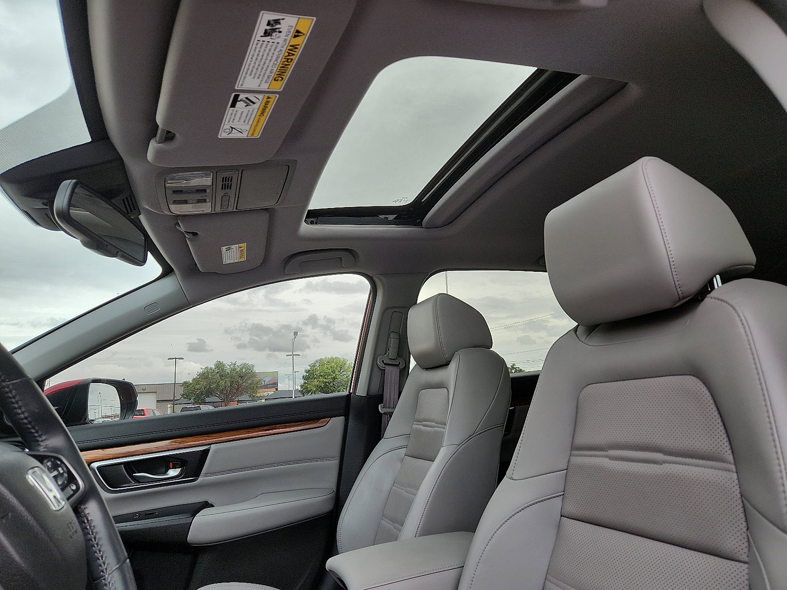 Used 2022 Honda CR-V Touring image 11