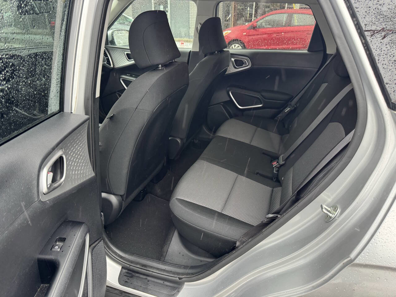 Used 2020 Kia Soul LX image 9