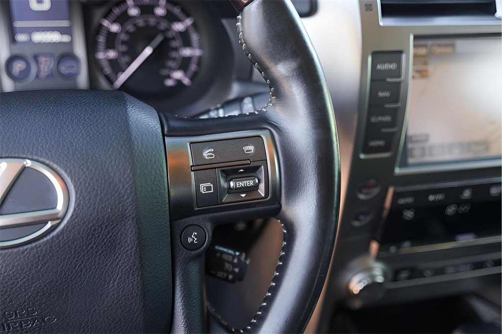 Used 2017 Lexus GX 460 Premium image 13