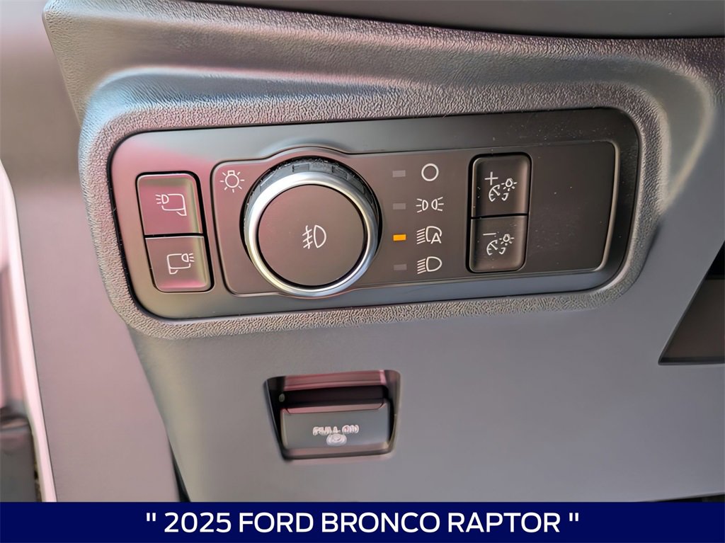 New 2025 Ford Bronco Raptor image 17