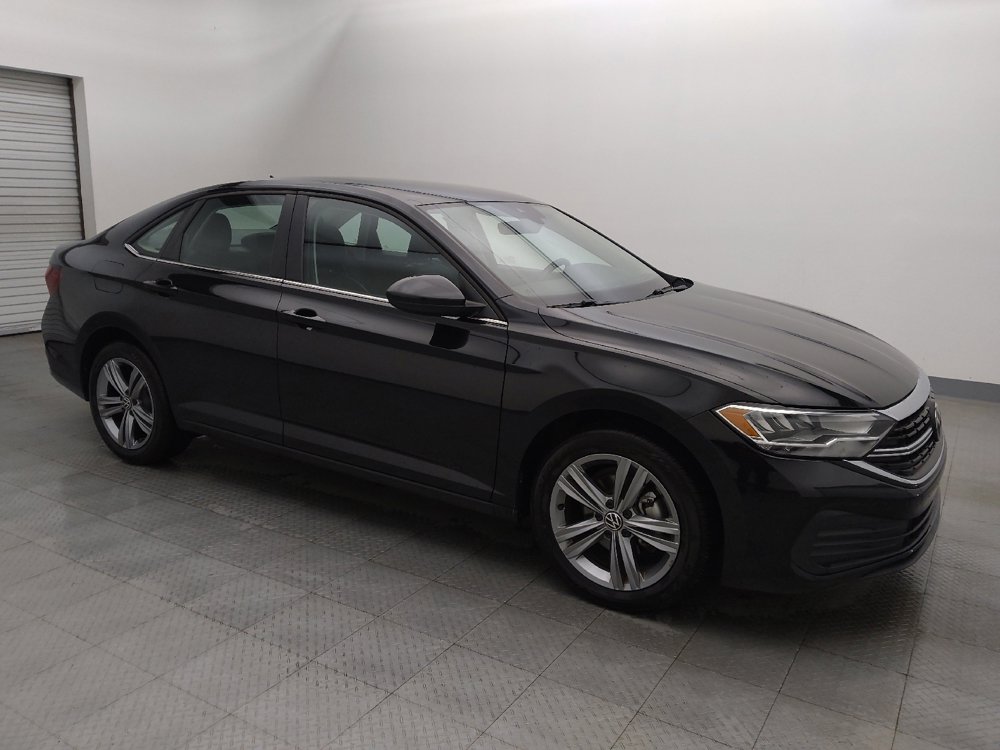 Used 2024 Volkswagen Jetta SE image 11