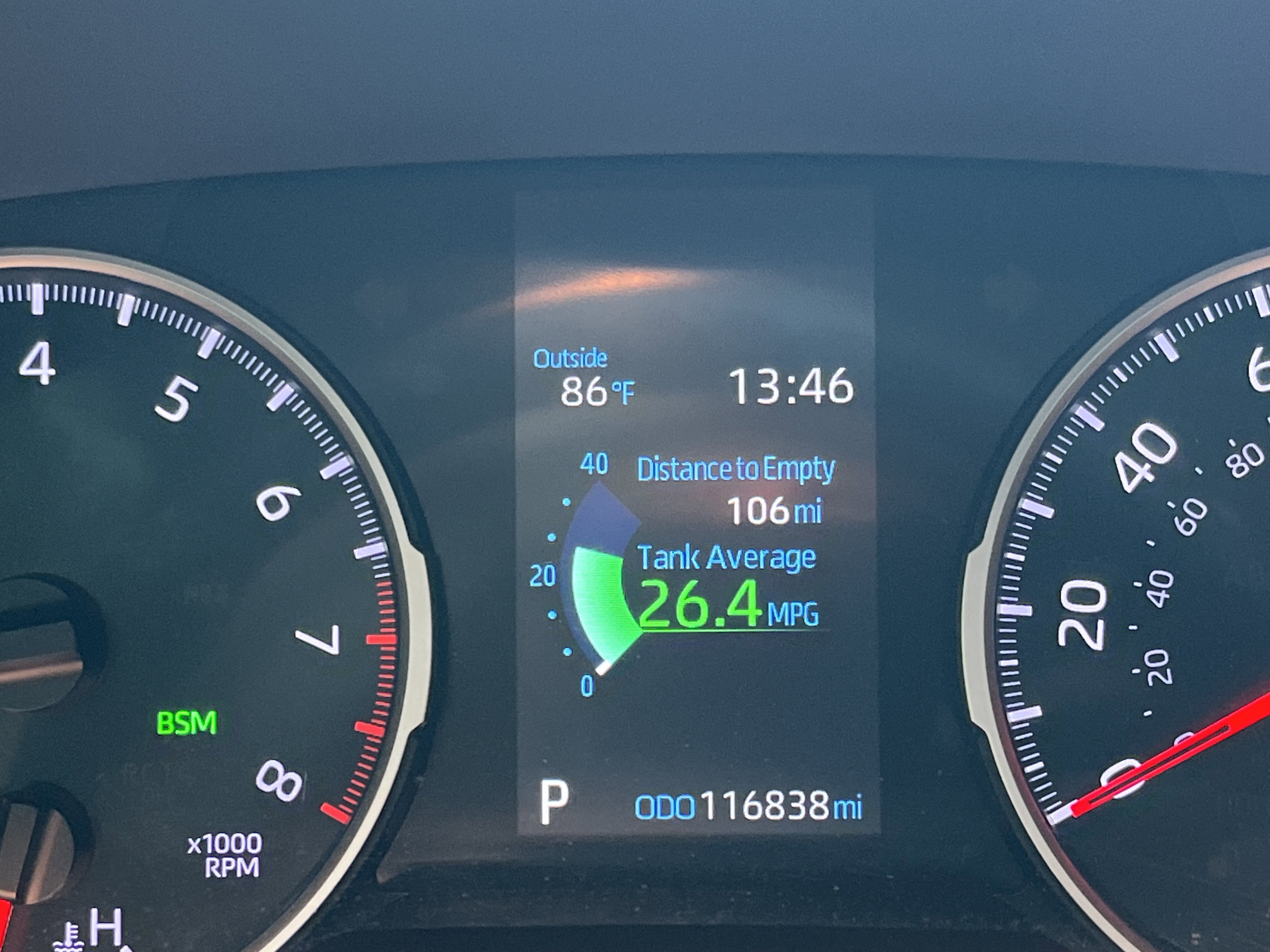 Used 2020 Toyota RAV4 XLE FWD image 12