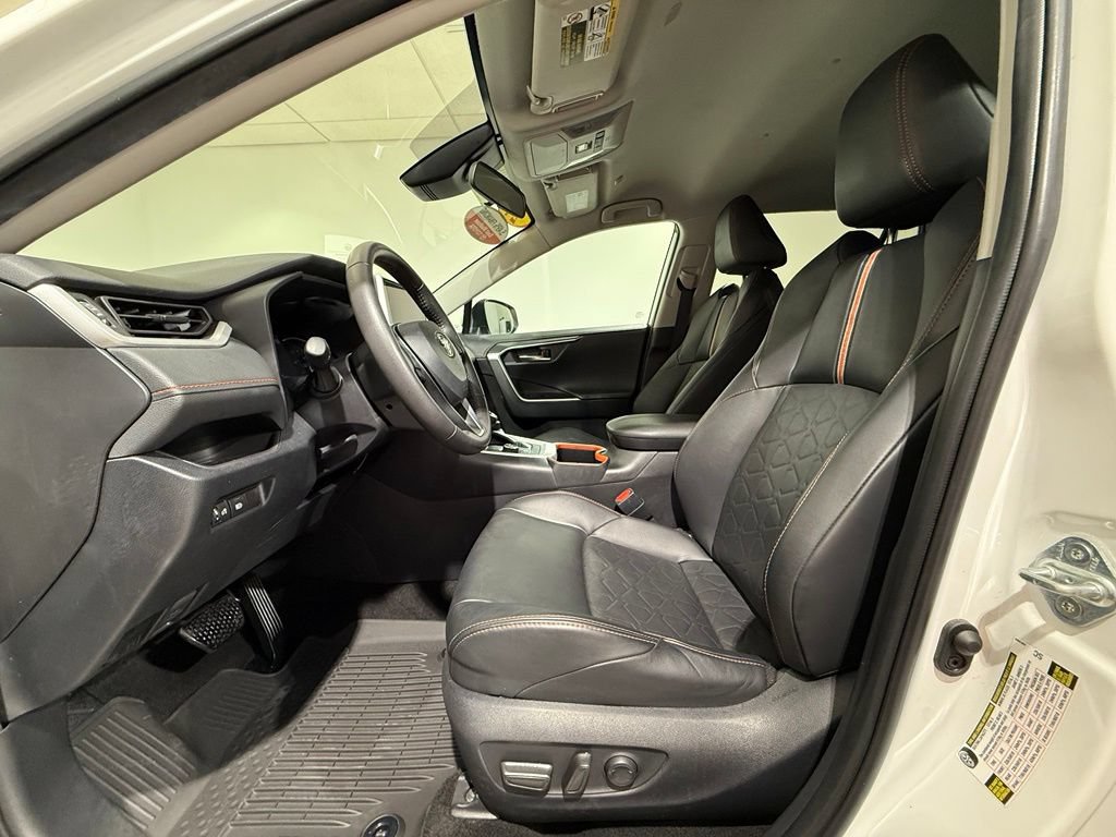 Certified 2024 Toyota RAV4 Adventure AWD/4WD image 13