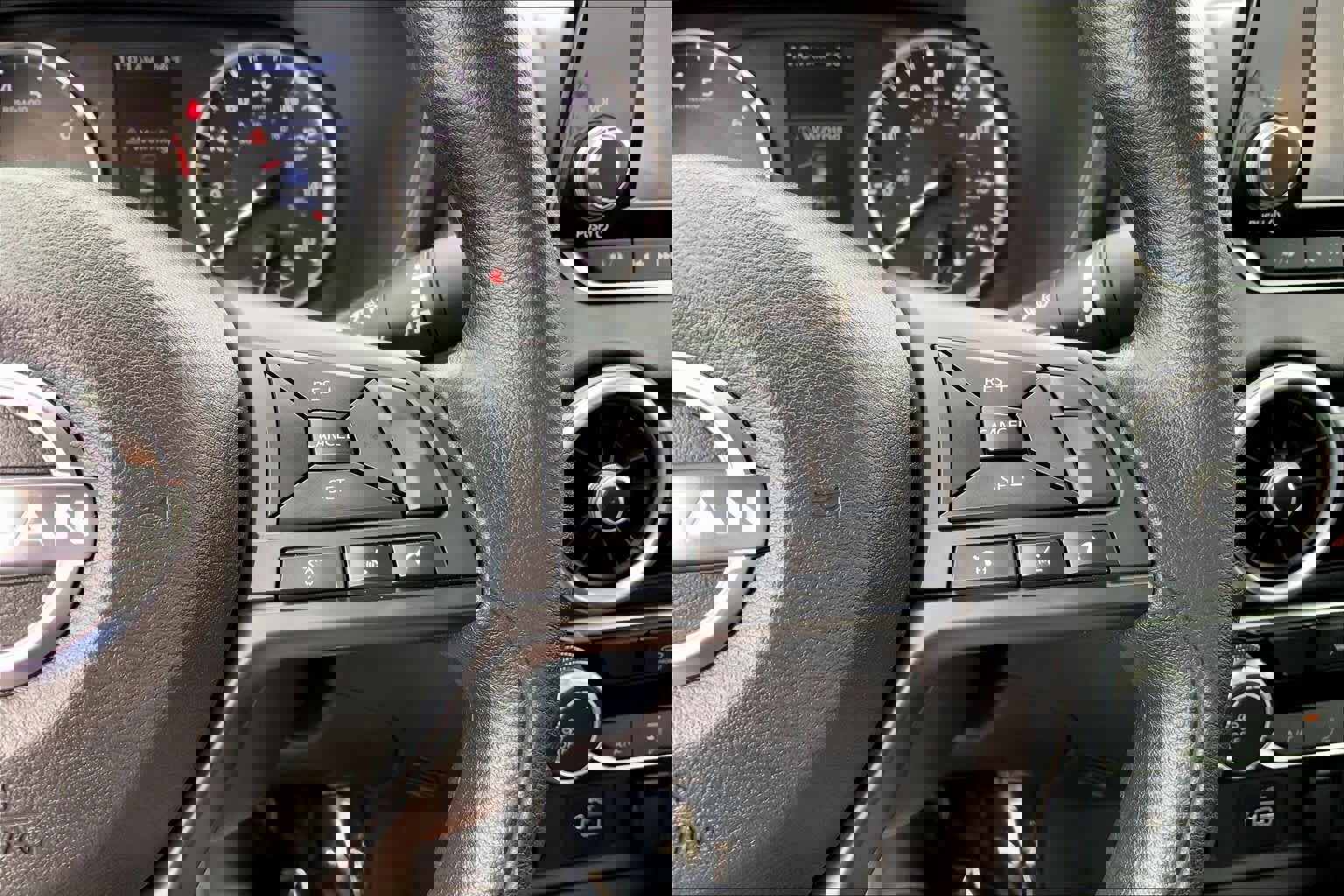 Used 2024 Nissan Sentra S image 24