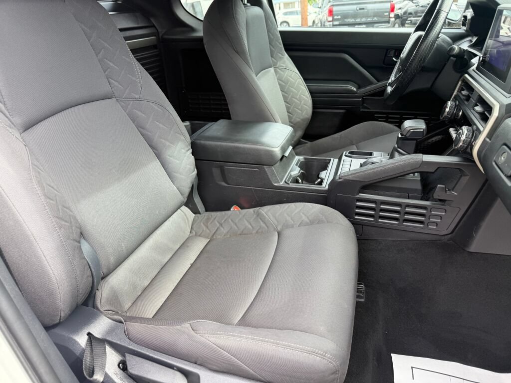 Used 2025 Toyota Tacoma SR RWD image 21