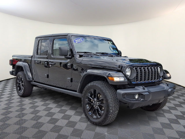 Used 2025 Jeep Gladiator Sport