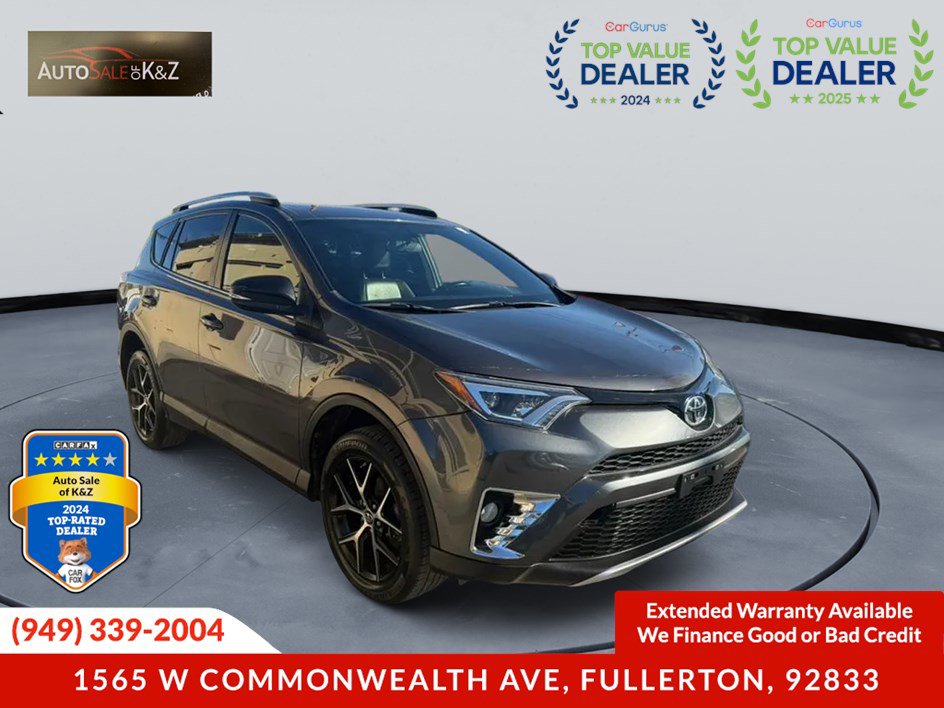 Used 2016 Toyota RAV4 SE image 1