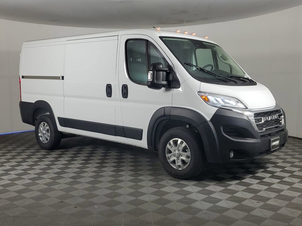 Used 2024 RAM ProMaster 2500 w/ Quick Order Package 22G SLT image 3