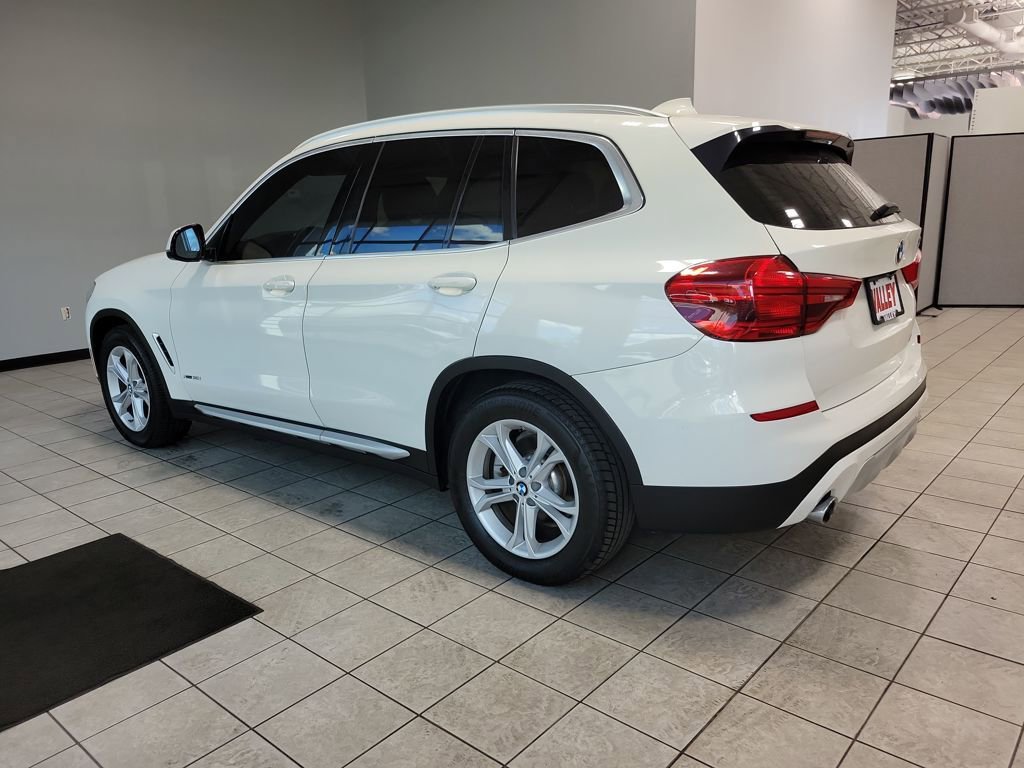 Used 2018 BMW X3 xDrive30i image 4