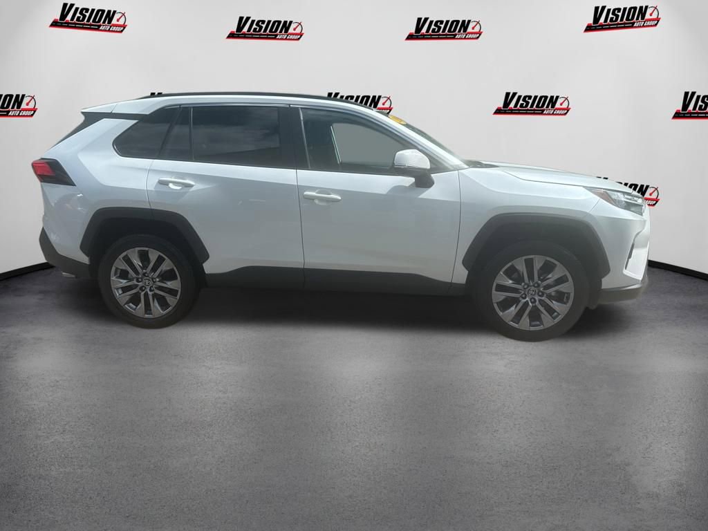 Used 2025 Toyota RAV4 XLE Premium w/ Weather Package AWD/4WD image 4