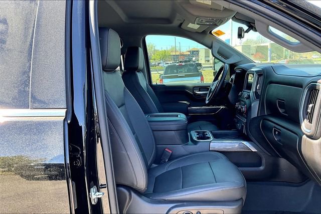 Used 2022 Chevrolet Silverado 2500 LTZ w/ LTZ Plus Package image 28
