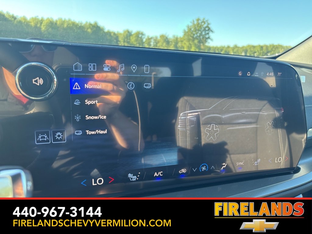 New 2026 Chevrolet Traverse LT w/ Midnight/Sport Edition image 21