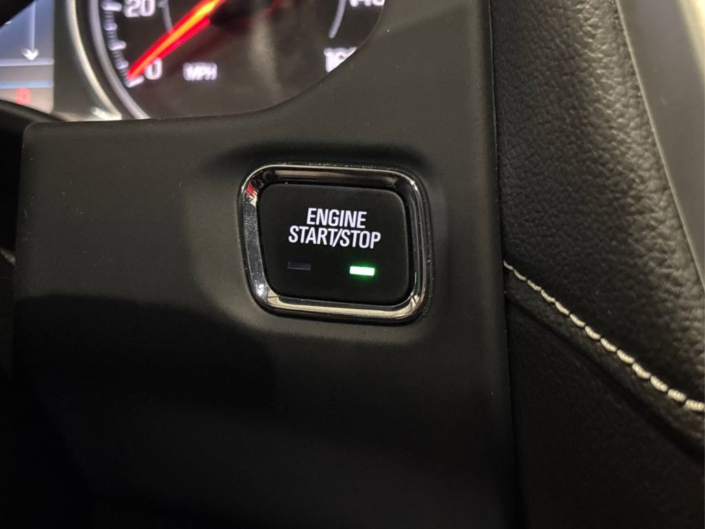 Used 2023 GMC Acadia SLE w/ Driver Convenience Package image 31